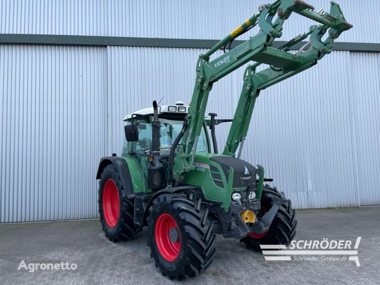 tracteur à roues 311 VARIO SCR + RTK