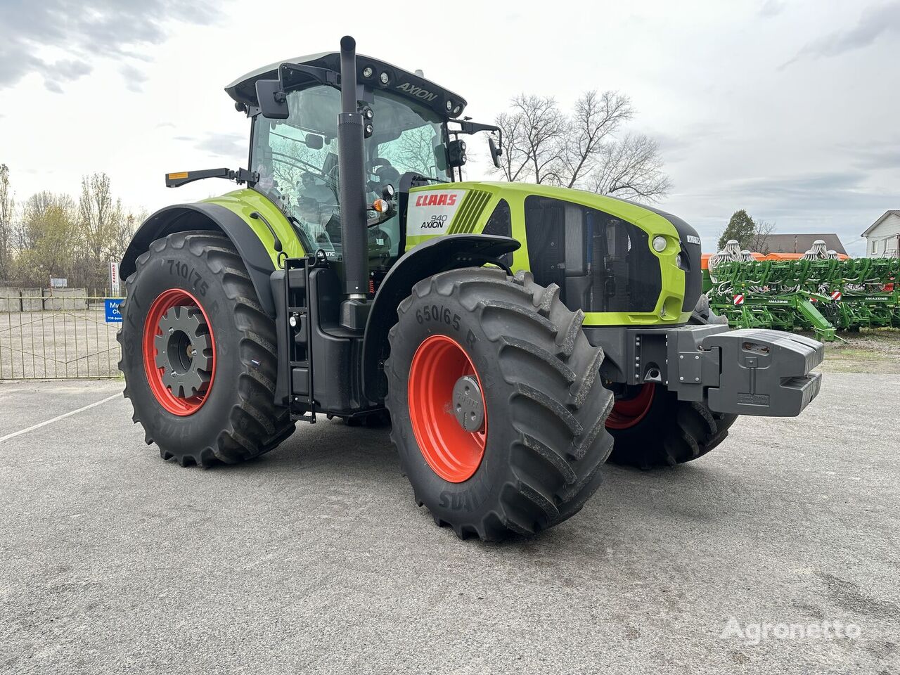 tracteur à roues Claas AXION 940 neuf