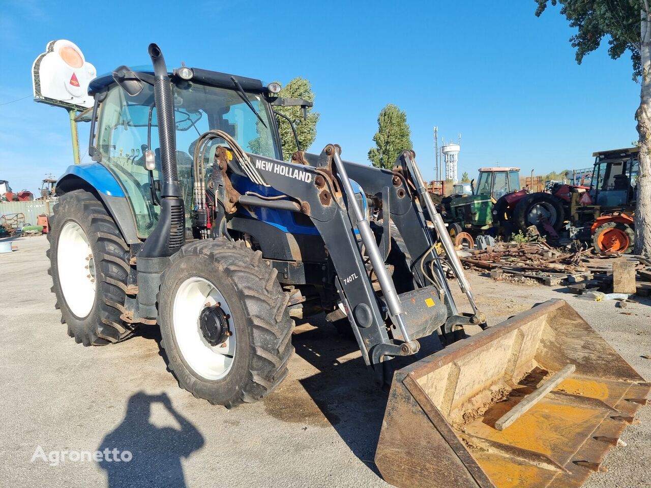 tracteur à roues New Holland T6 120