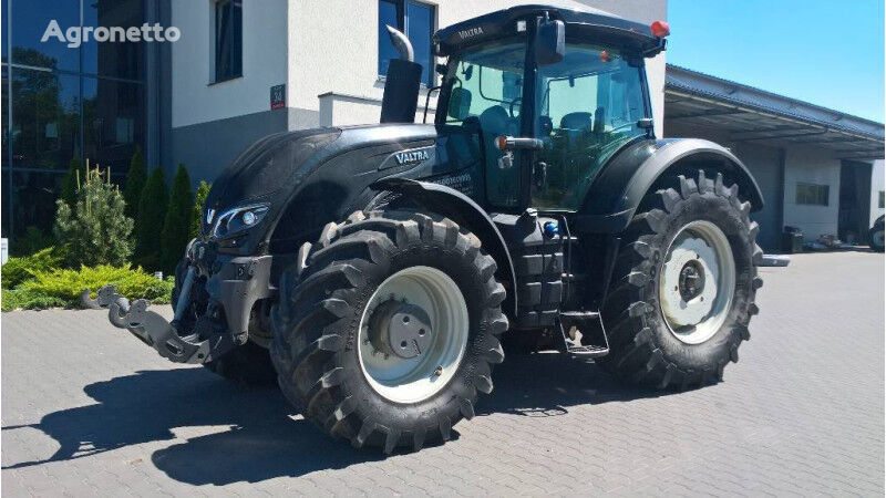 tracteur à roues Valtra s294 pour pièces détachées